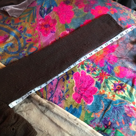 MODA international cable knit sweater/wrap - Picture 11 of 13